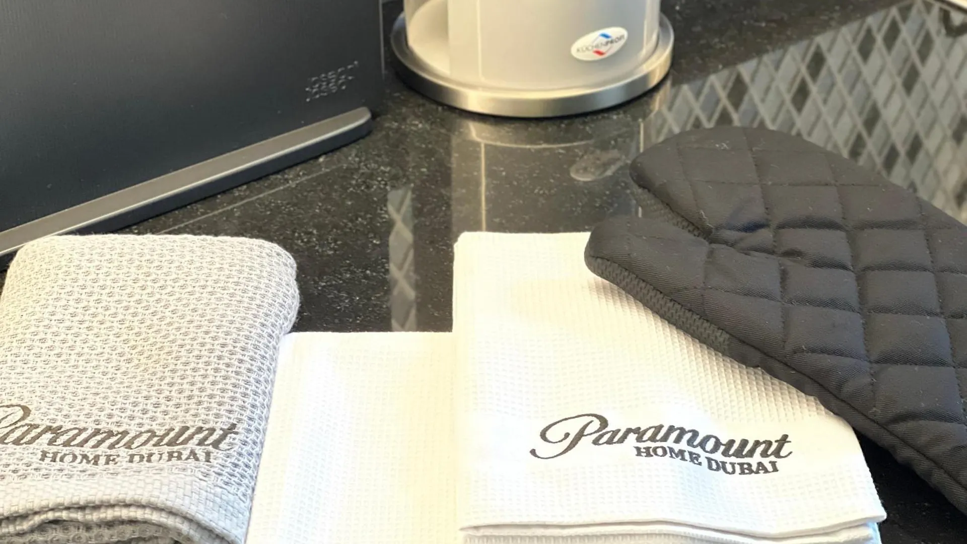 Paramount Tower Hotel And Residences With Infinity Sky Pool 迪拜 阿拉伯联合酋长国