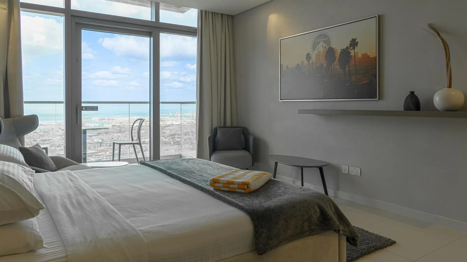 Paramount Tower Hotel And Residences With Infinity Sky Pool Dubai 0*,  United Arab Emirates